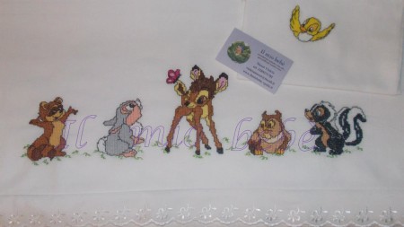 mod.37 x culla-carrozzina 35,00€ / x lettino 45,00€ / federa ricamata 3,00€ 